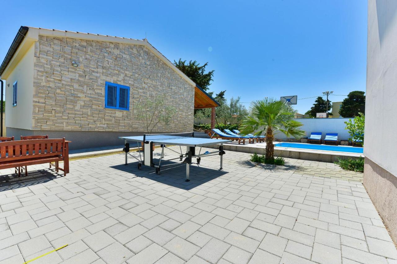 Family Friendly Apartments With A Swimming Pool Zadar - 18098 Luaran gambar
