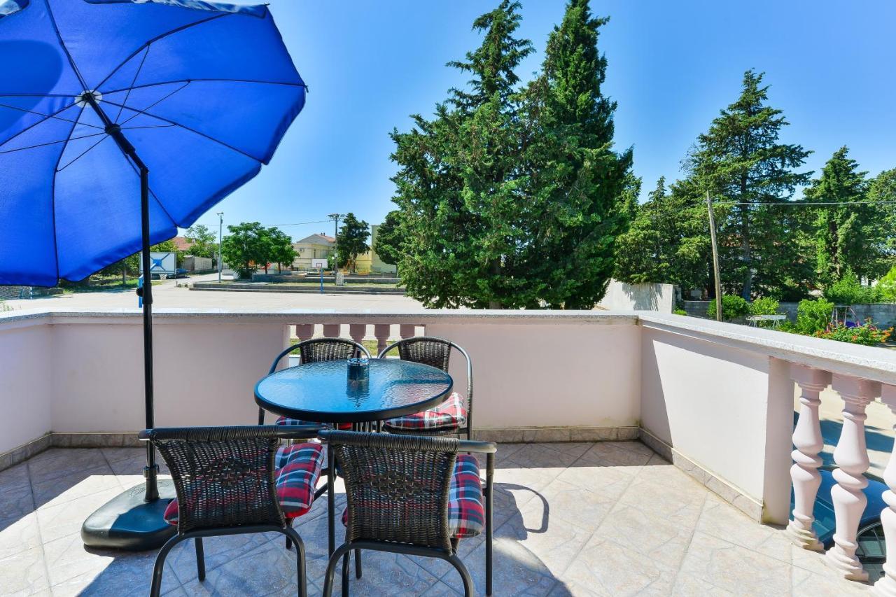 Family Friendly Apartments With A Swimming Pool Zadar - 18098 Luaran gambar