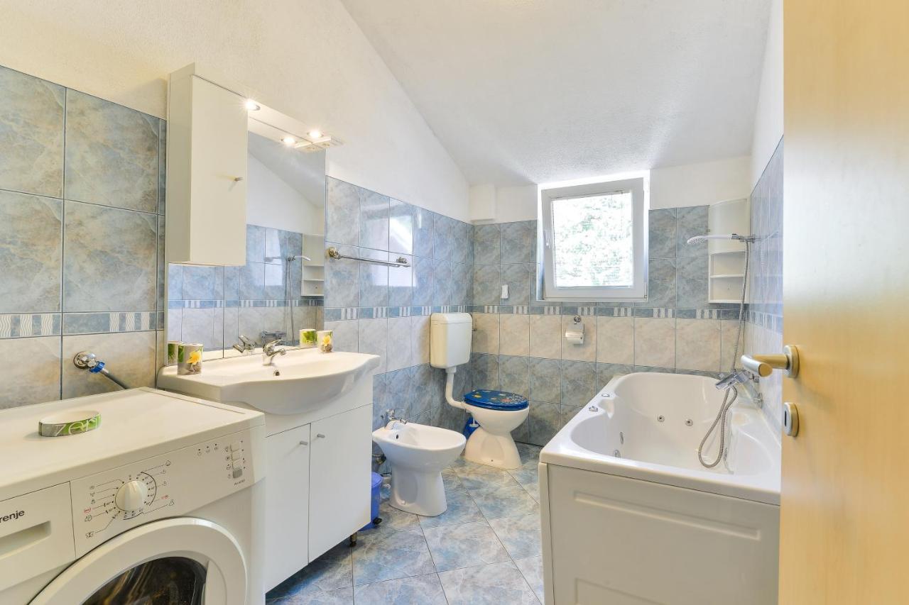 Family Friendly Apartments With A Swimming Pool Zadar - 18098 Luaran gambar